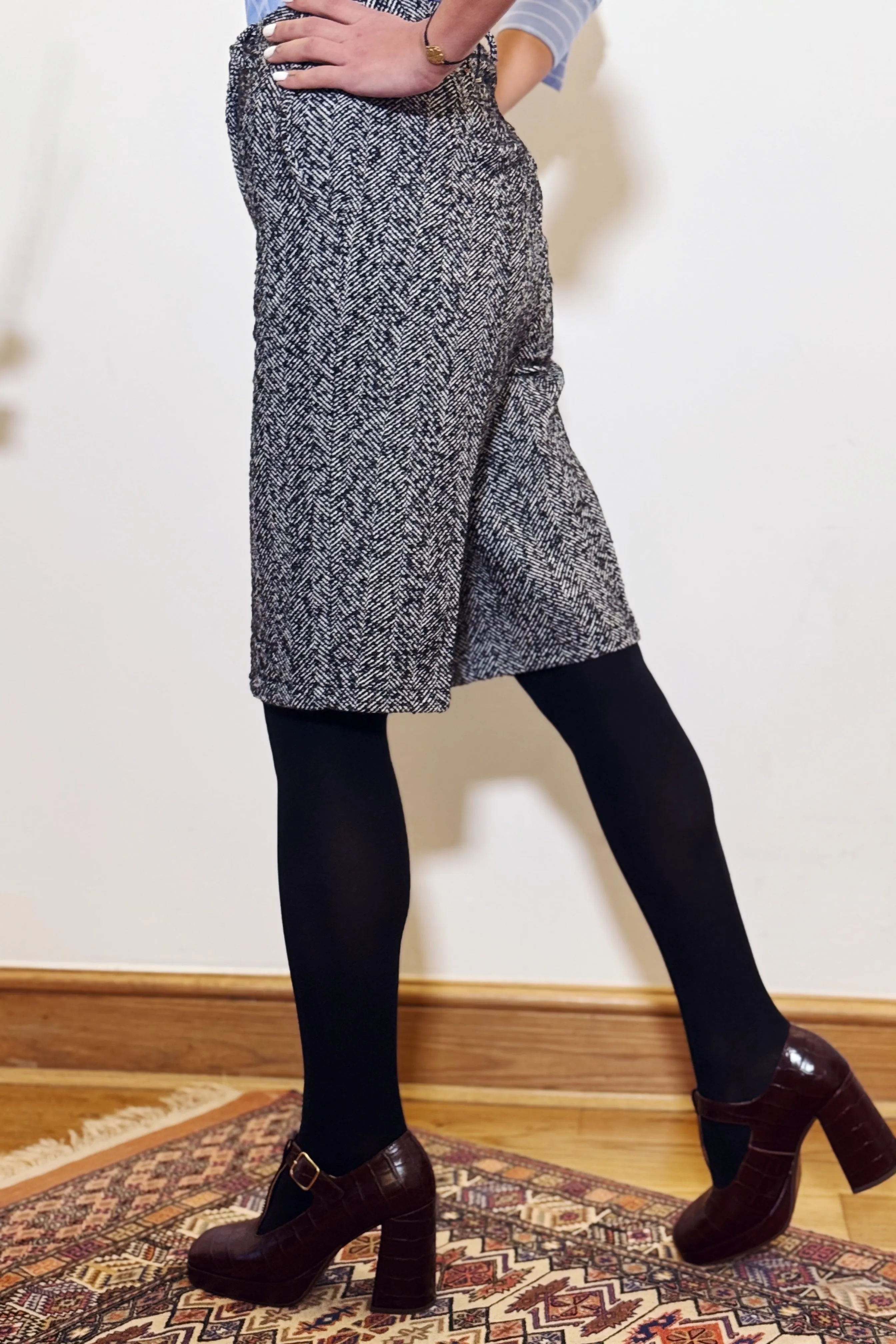 Herringbone capri trousers