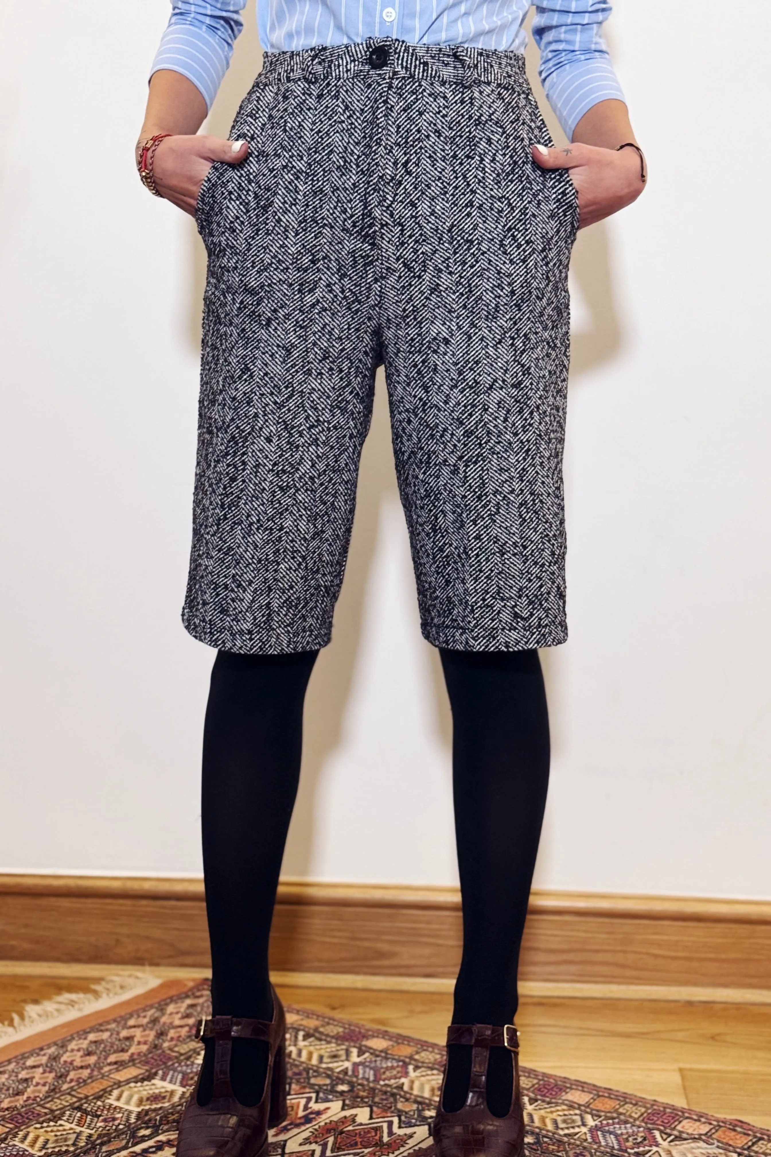 Herringbone capri trousers