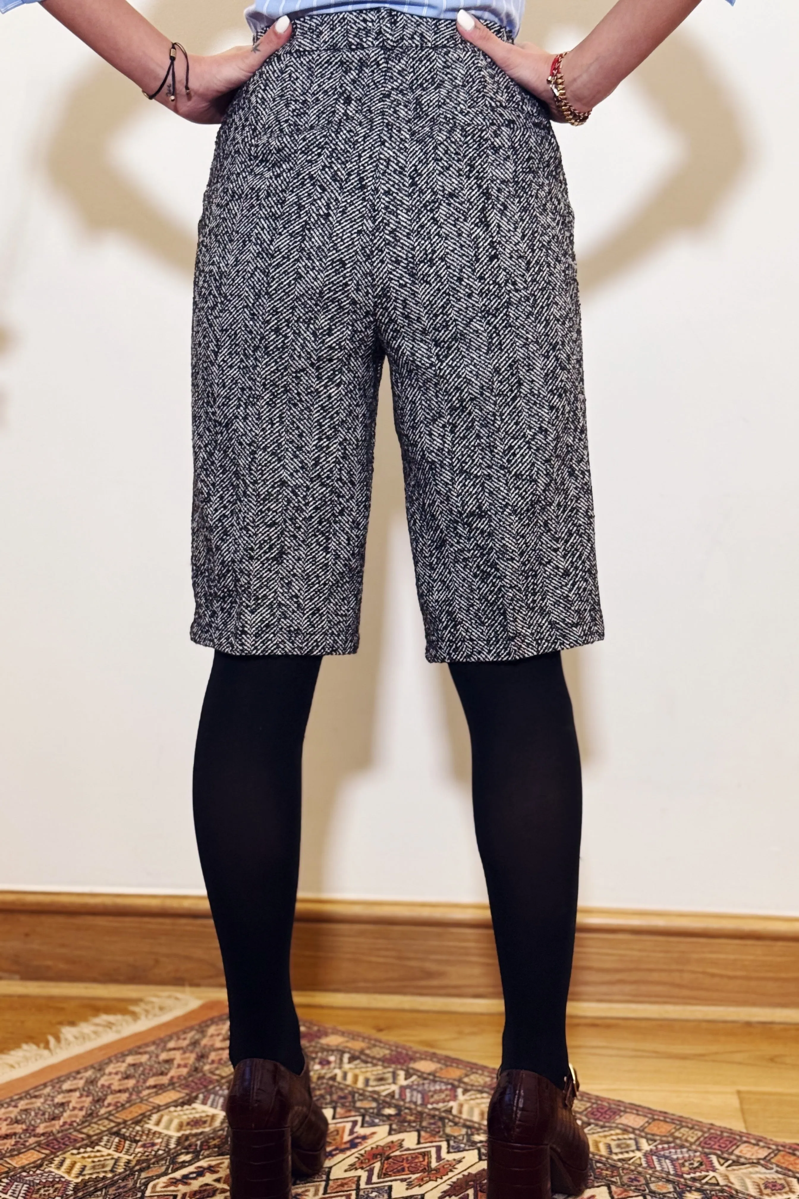 Herringbone capri trousers
